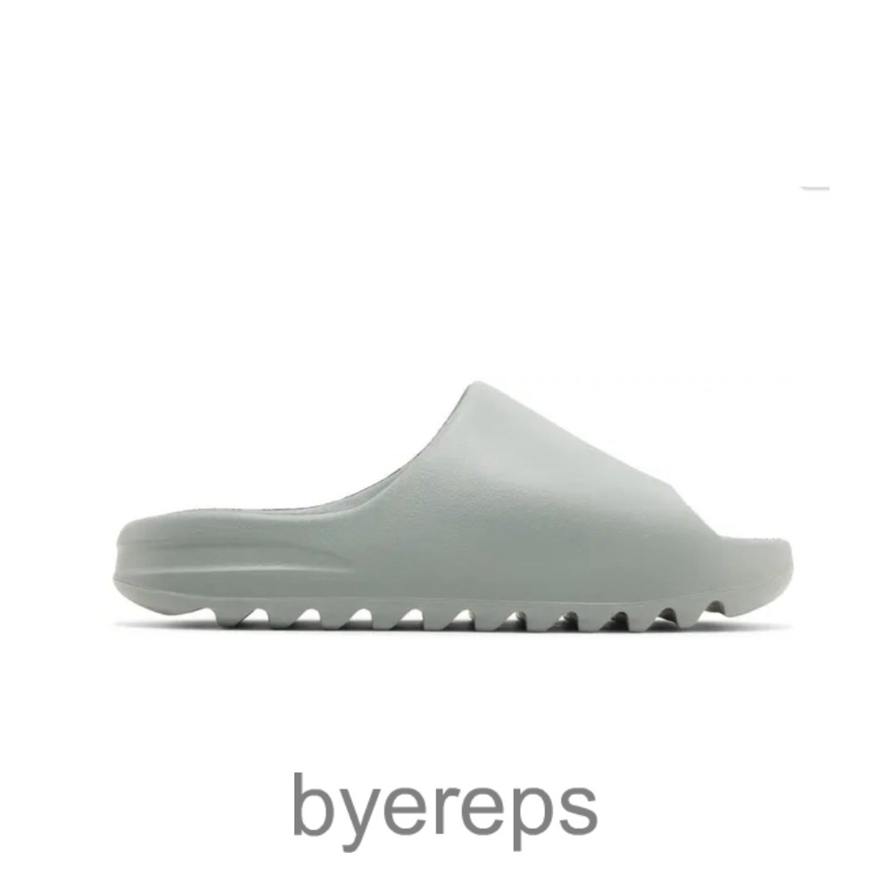 Yeezy Slides Salt