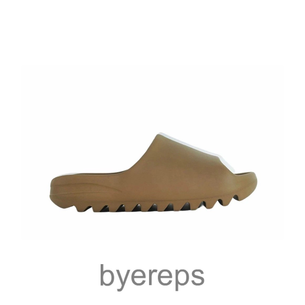 Yeezy Slide Core