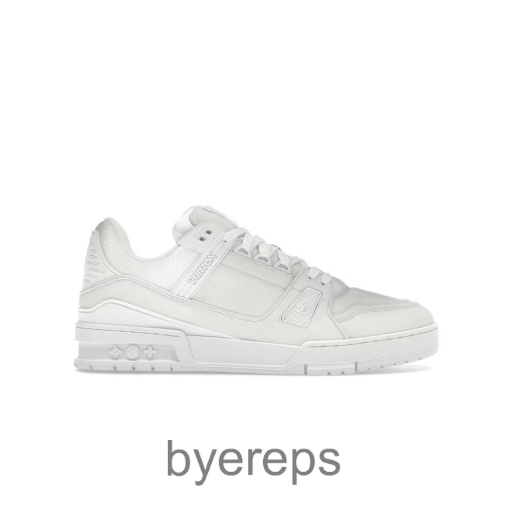 Trainer White