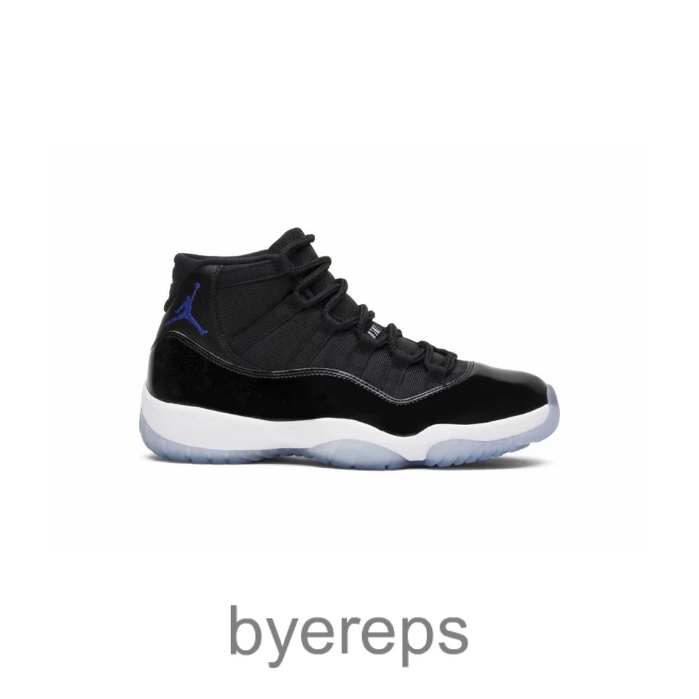 Jordan 11 Space Jam