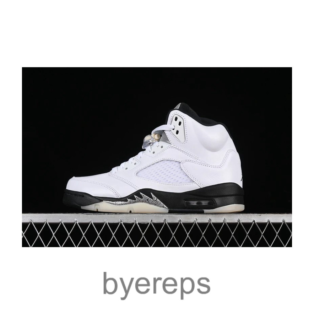 Air Jordan 5 Retro White/Black/Sail/Metallic Silver