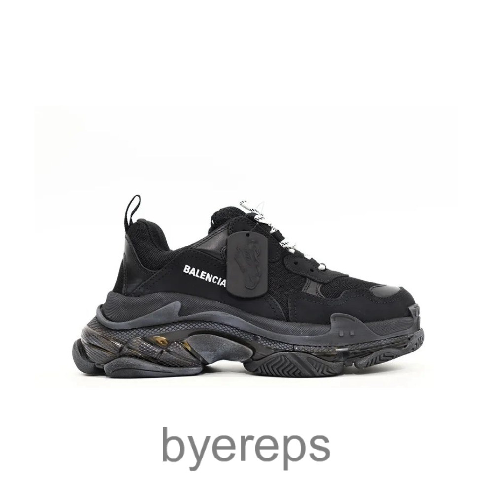 Balenciaga Triple S Black