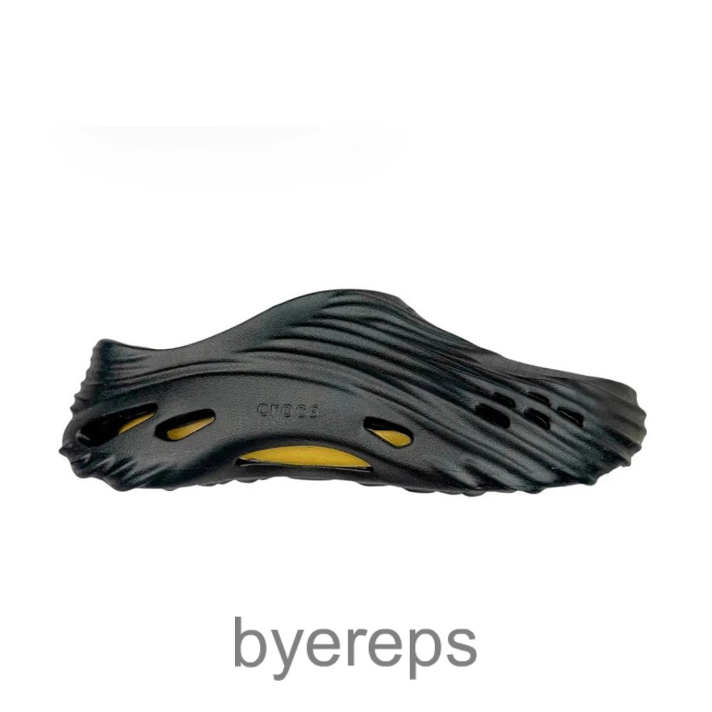 Crocs Echo Wave Clog Black Yellow