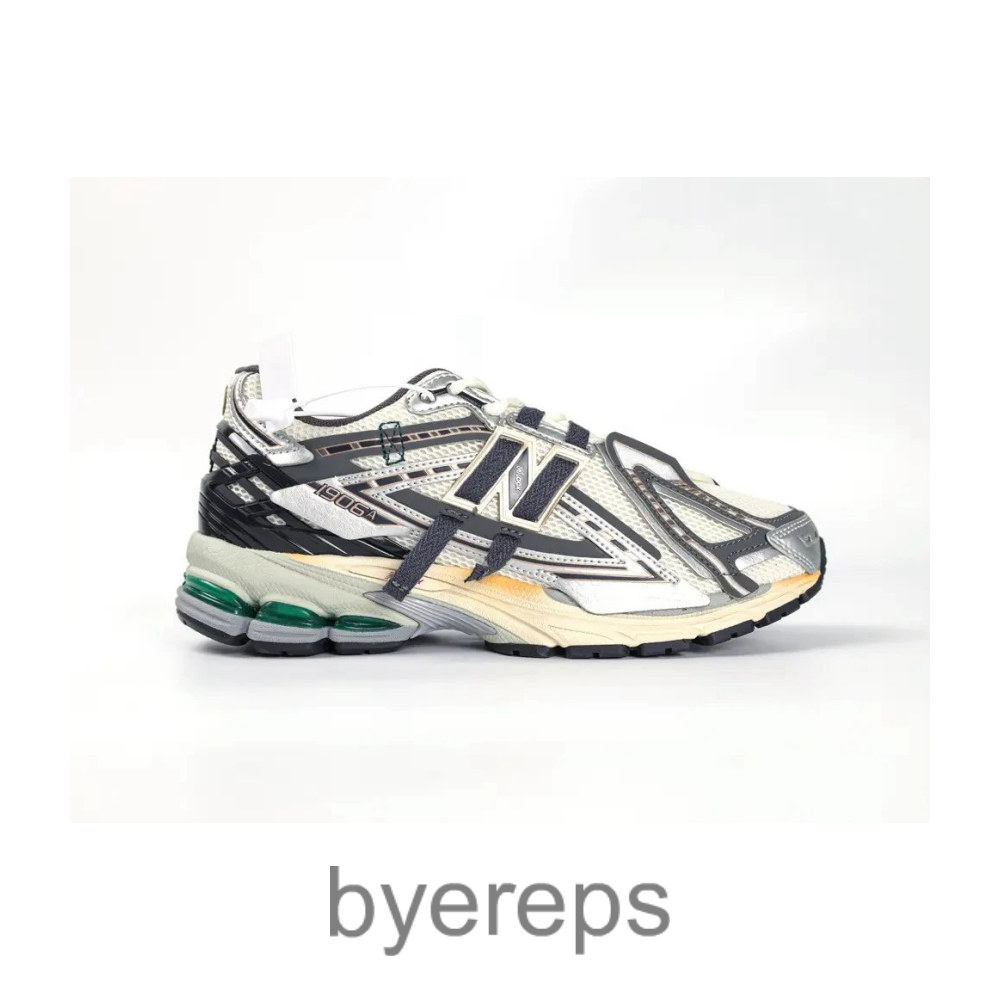 New Balance 1906a Silver Gold Metallic