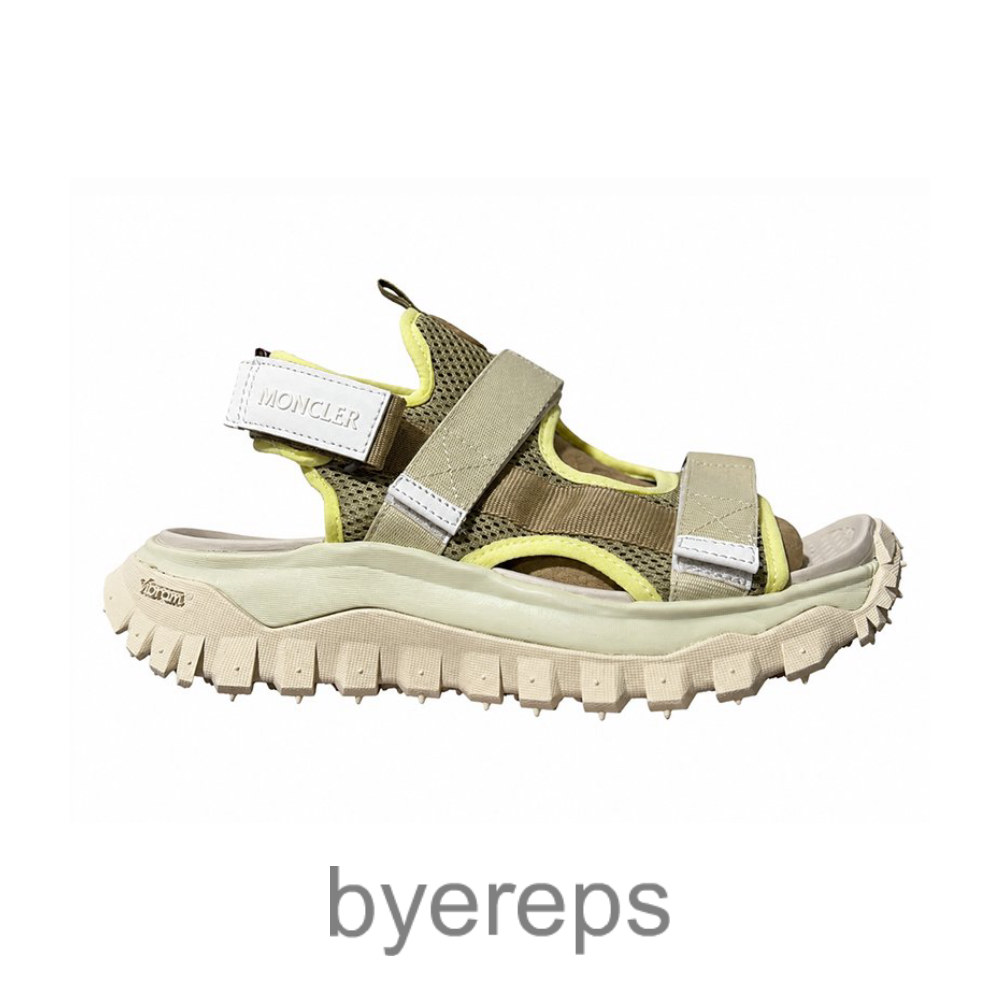 Moncler Trailgrip Vela Sandals Light Green