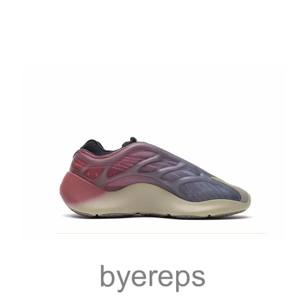 Yeezy 700 V3 Fade Carbon