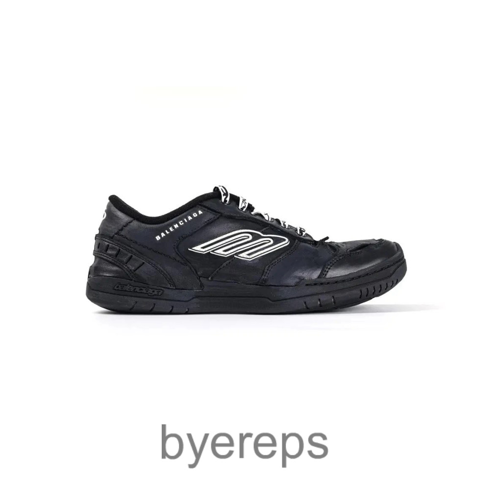 Balenciaga Womens Hamptons Worn-Out Sneaker Black