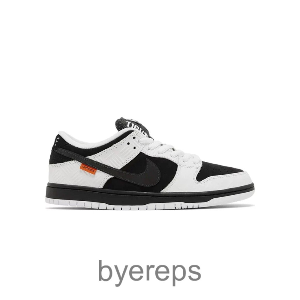 Tightbooth X Dunk Low SB