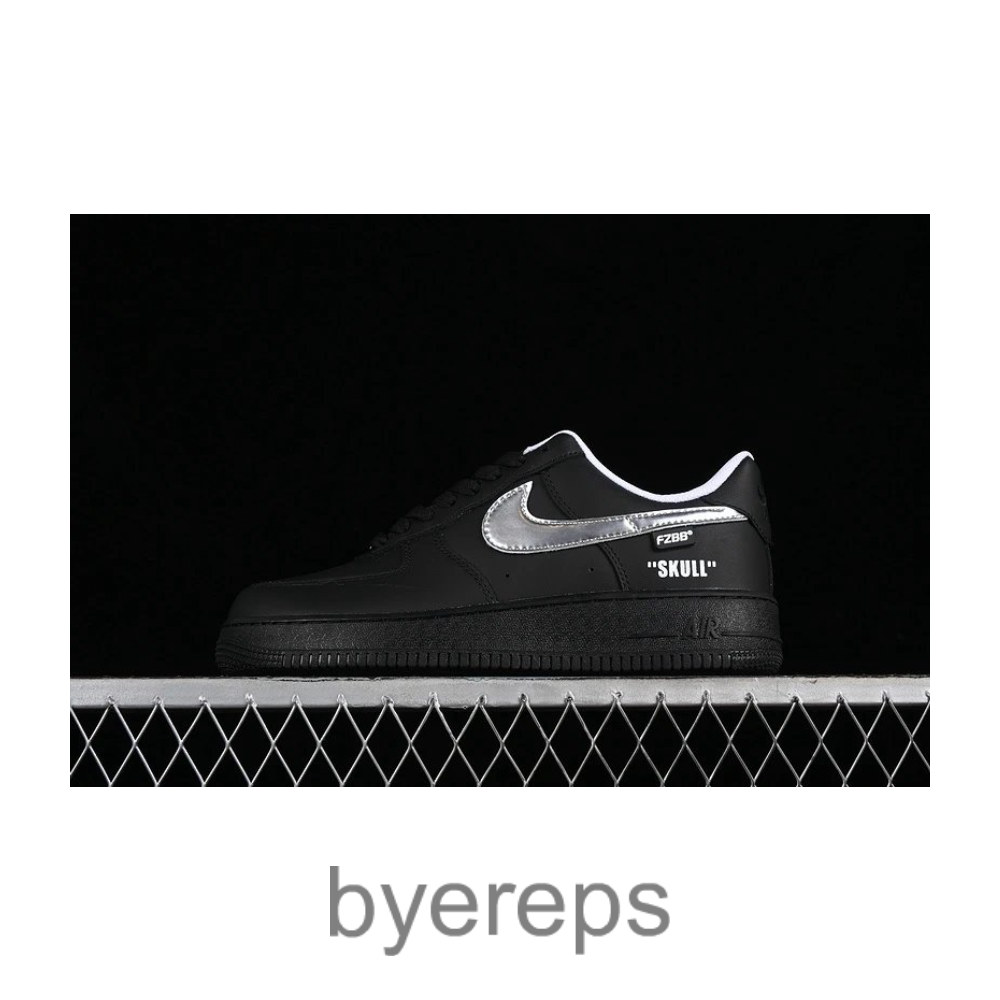 Air Force 1 07 Low White/Black/Silver
