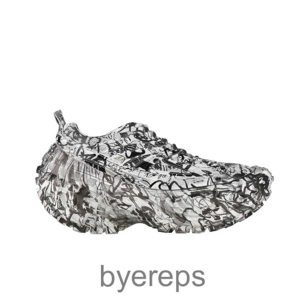 Balenciagaciaga Bouncer Graffiti-Print Sneakers