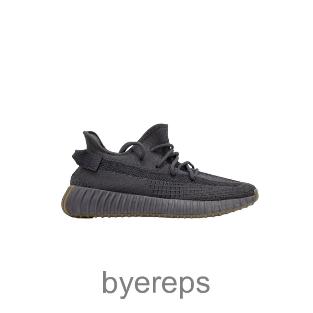 Yeezy 350 V2 Cinder