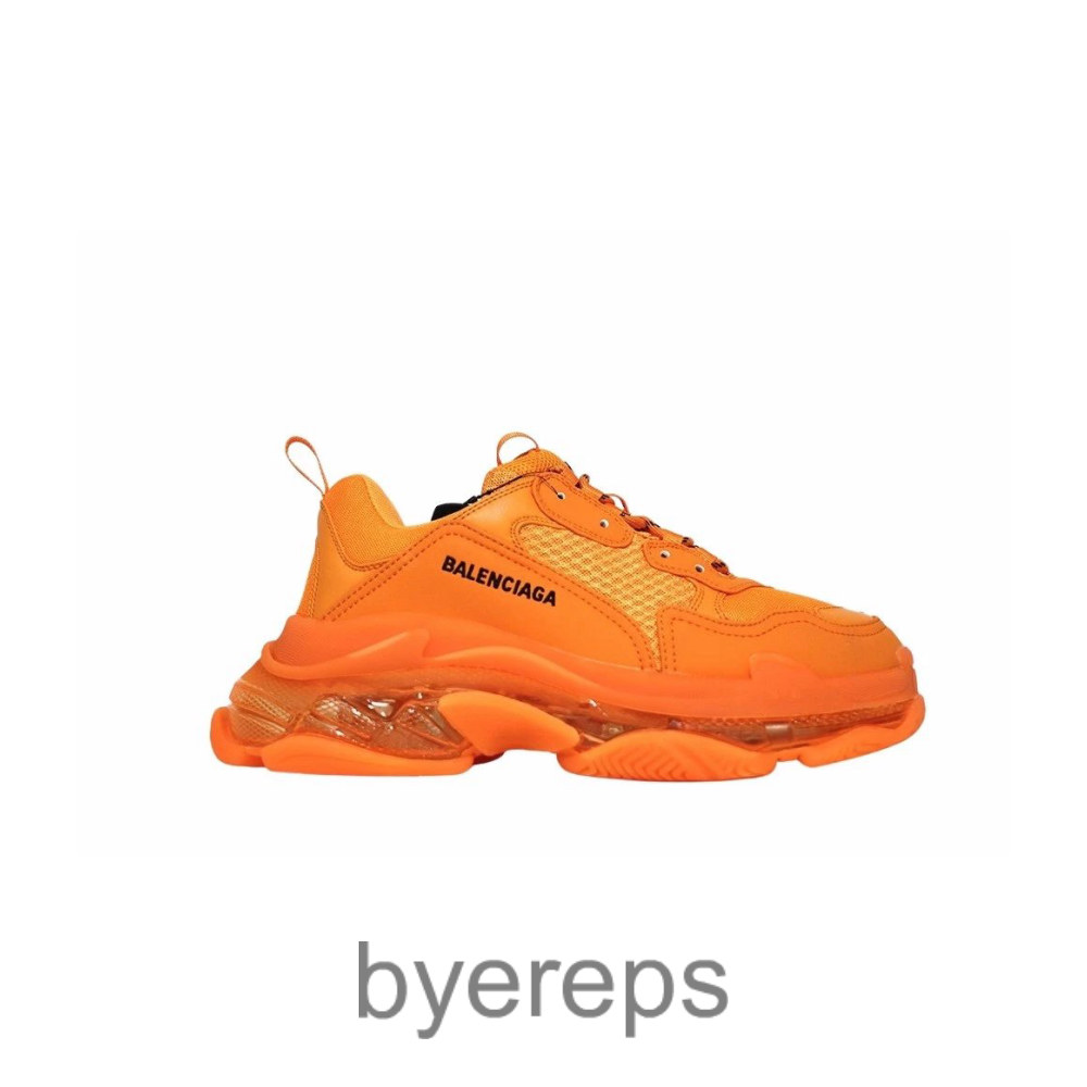 Balenciaga Triple S Snekaer Orange