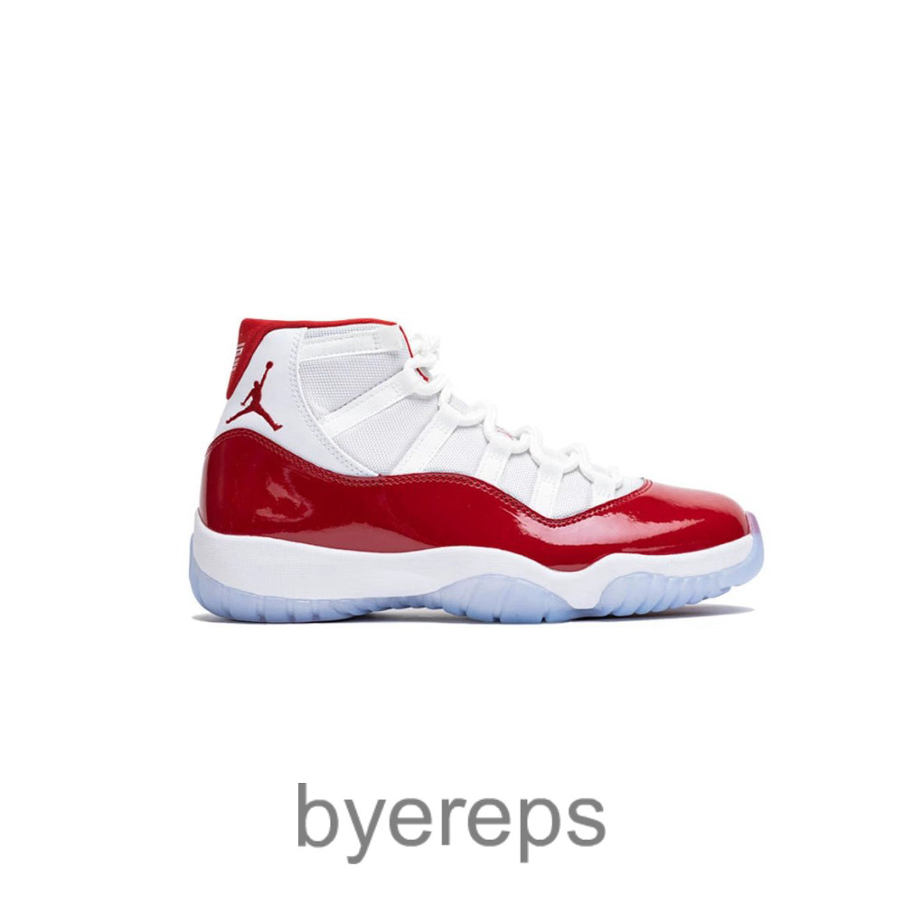 Air Jordan 11 Cherry