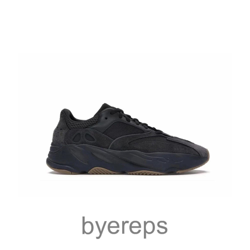 Yeezy Boost 700 Utility Black