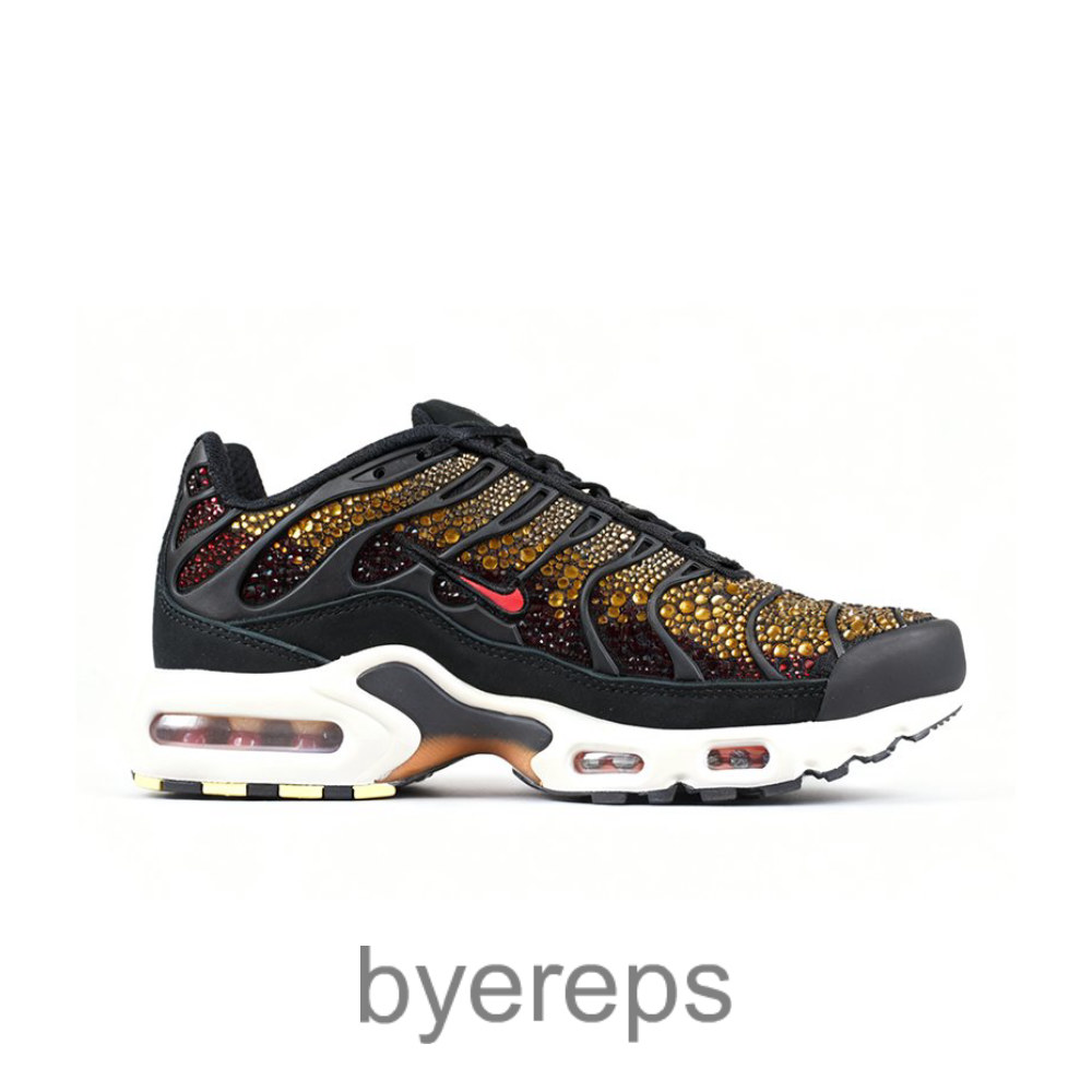 Swarovski X Wmns Air Max Plus Sunset