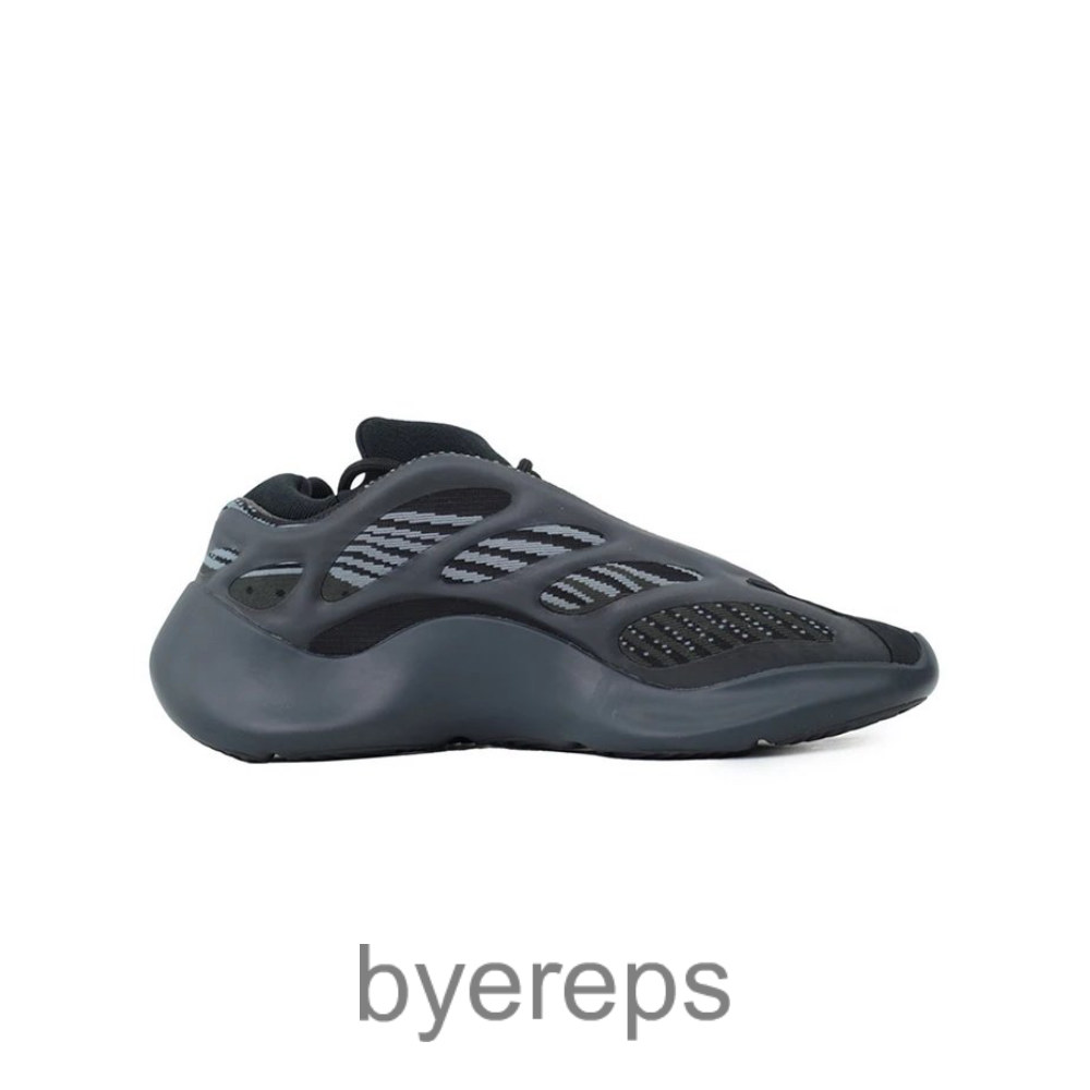 Yeezy 700 V3 Alvah