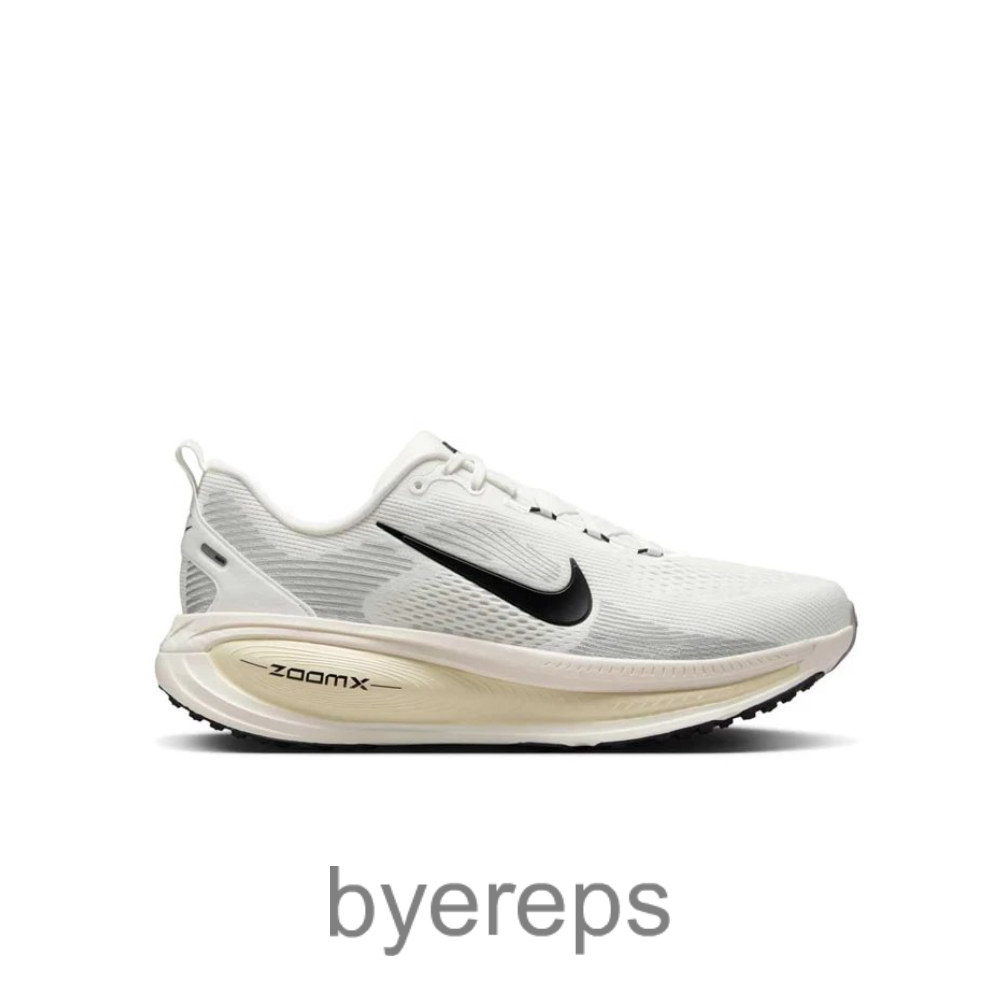Nike Vomero 18 Summit White Coconut Milk Running Shoes