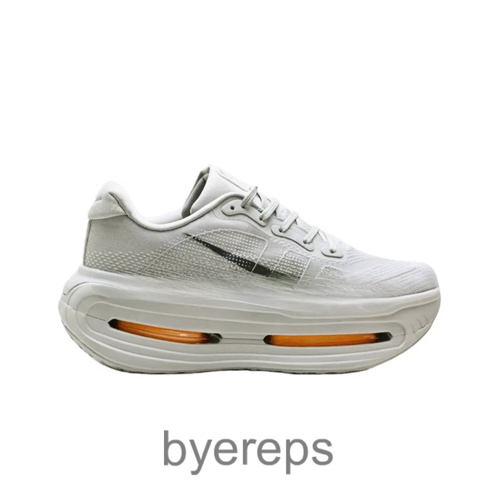 Nike Vomero Premium Grey
