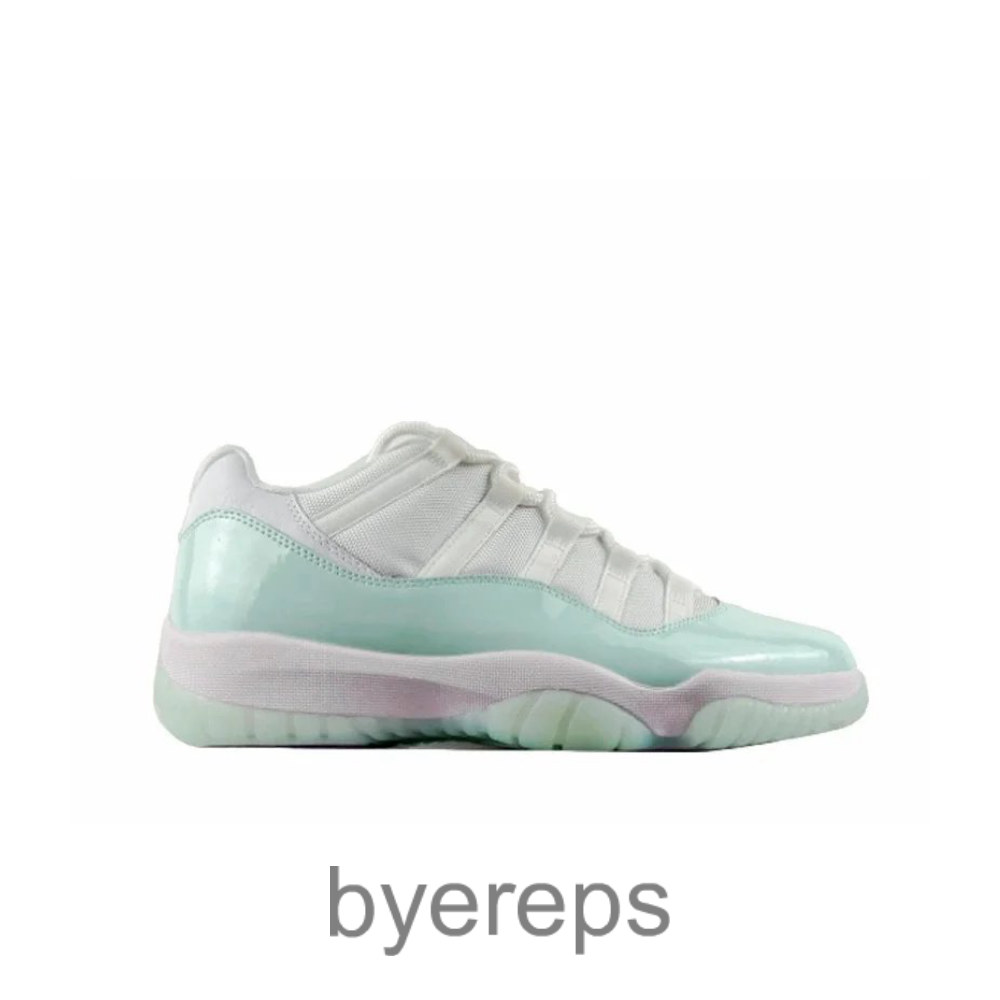 Air Jordan 11 Low Igloo 2025