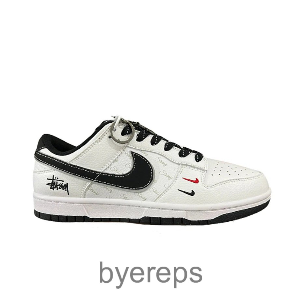 SB Dunk Low X Stussy White Black