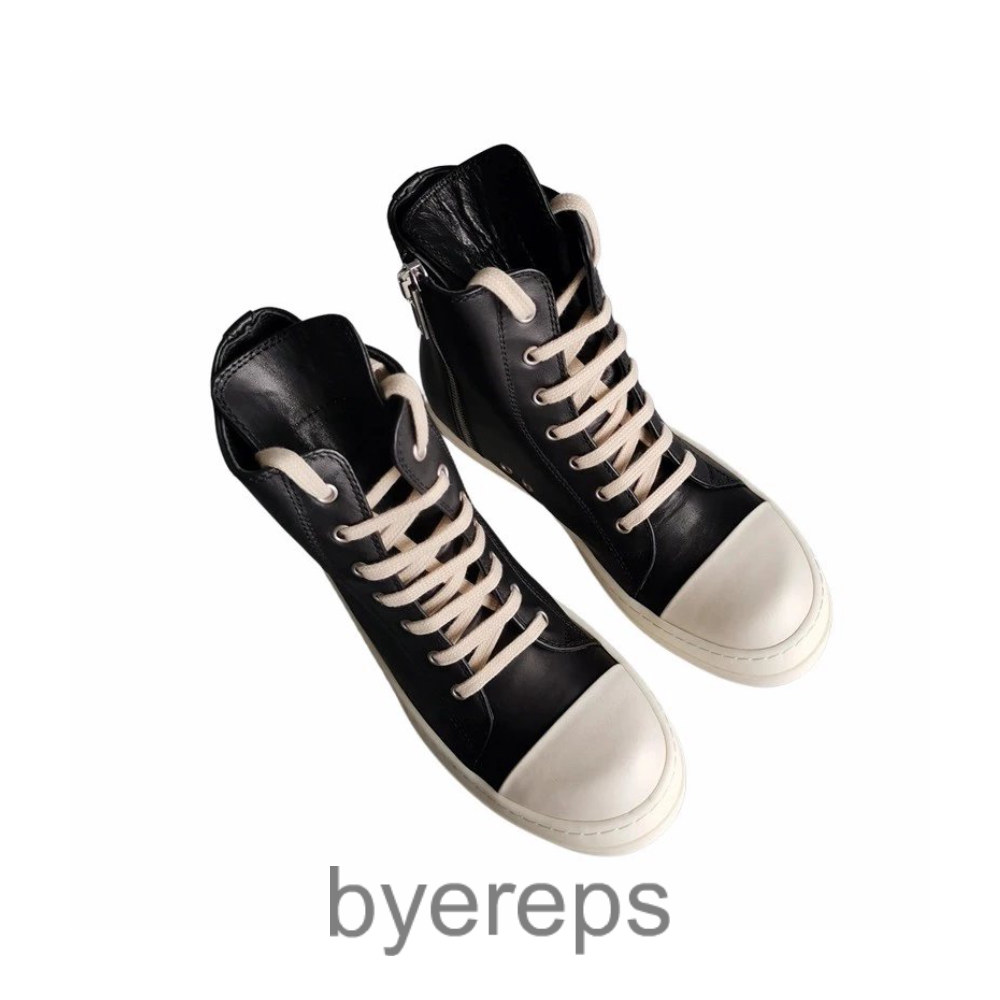 R Owens Edfu Runaway Sneaker