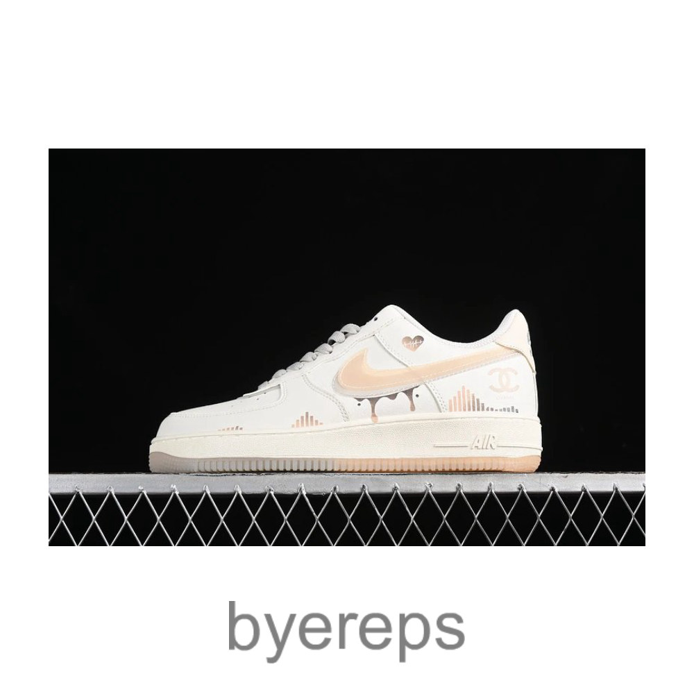Air Force 1 07 Low Heart Rate Beating White/Grey/Yellow
