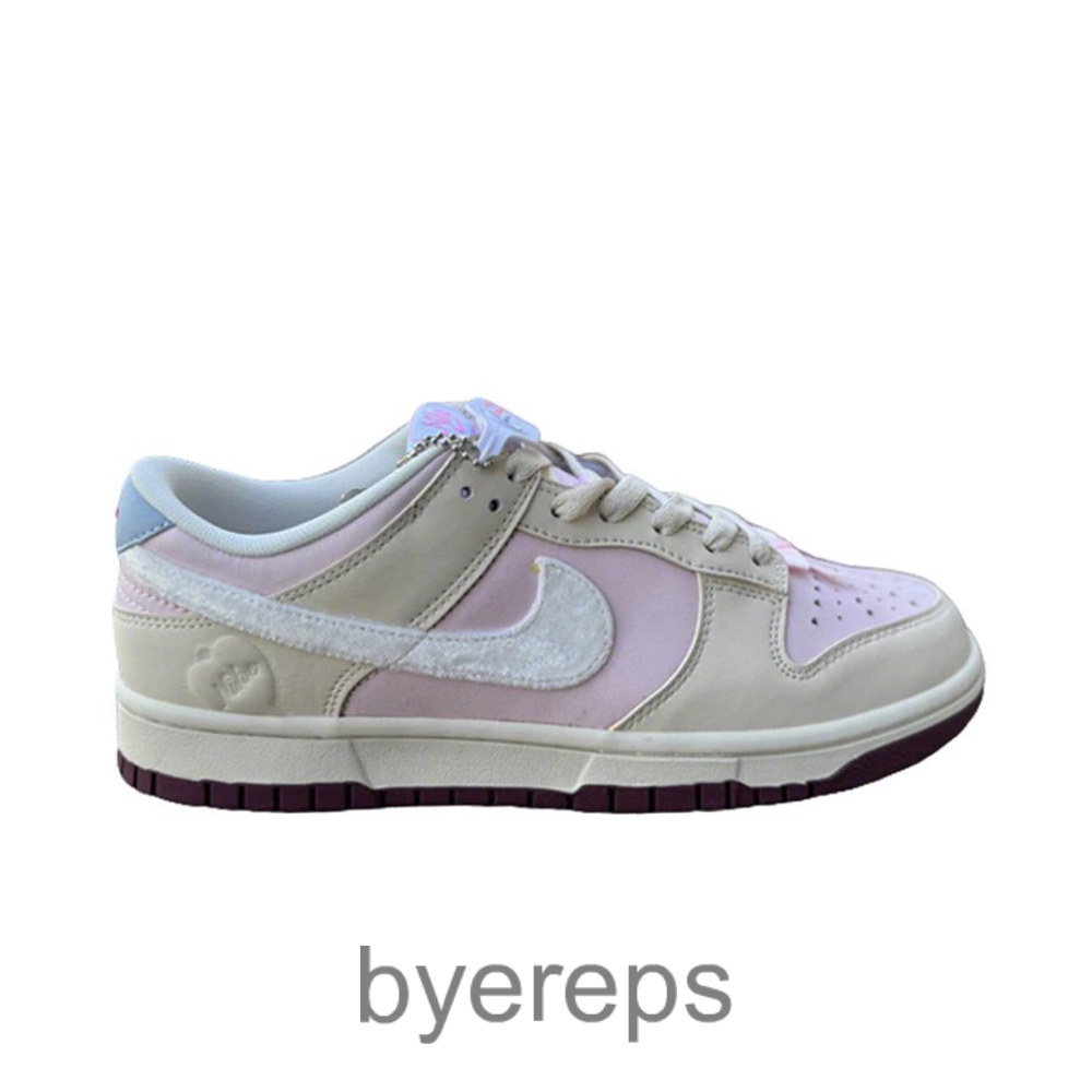 Dunk Low Valentine'S Day 2026 Cream