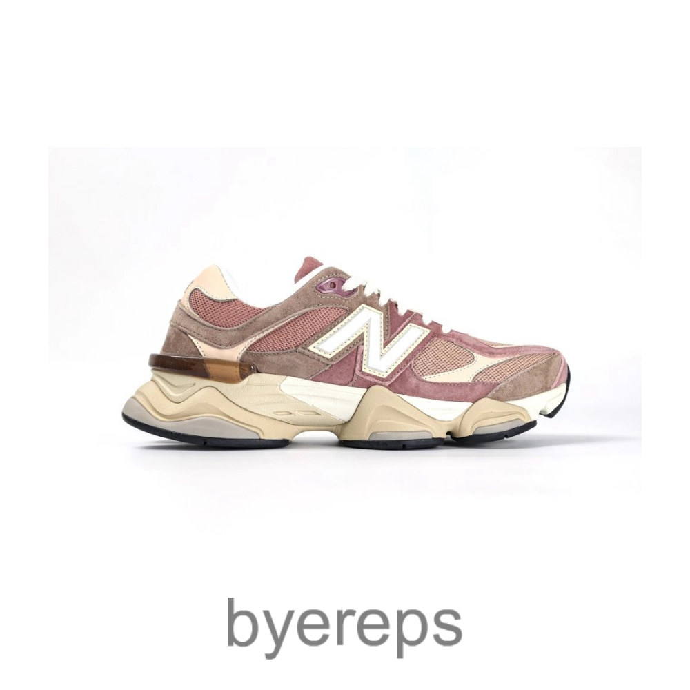 New Balance 9060 Sparrow