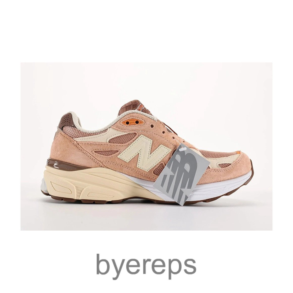 New Balance 990v3 Keepin It Running